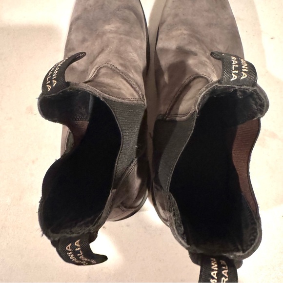 Blundstone MENS Rustic Distressed Suede Chelsea Boots Gray Size AU 9.5/US 10.5 - Picture 8 of 8